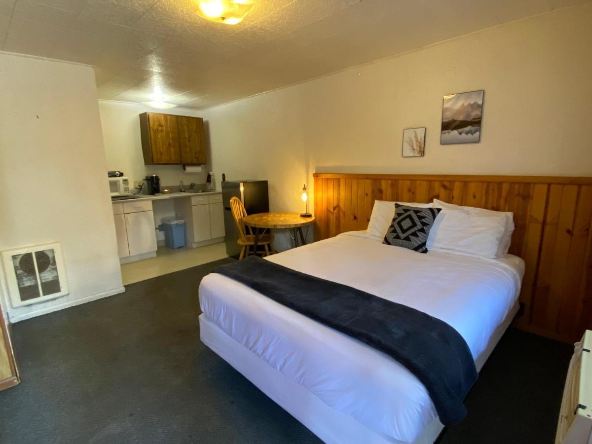 Columbia Point Resort Kettle Falls Bagian luar foto
